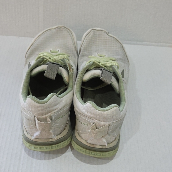 Altra Lone Peak 6 Women's Athletic Shoes in Green and Cream Size 9.5 - Picture 8 of 11
